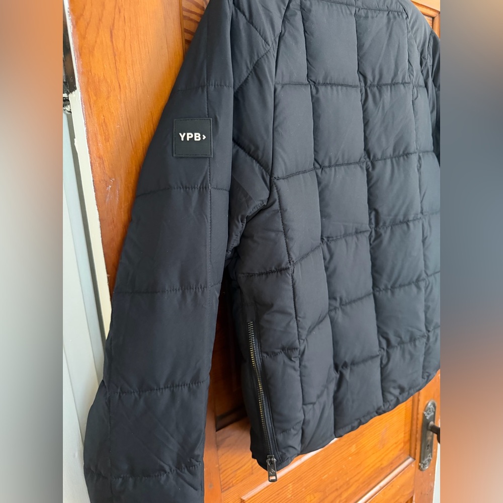 YPB On the Go Puffer Jacket - NWT - Picture 2 of 4